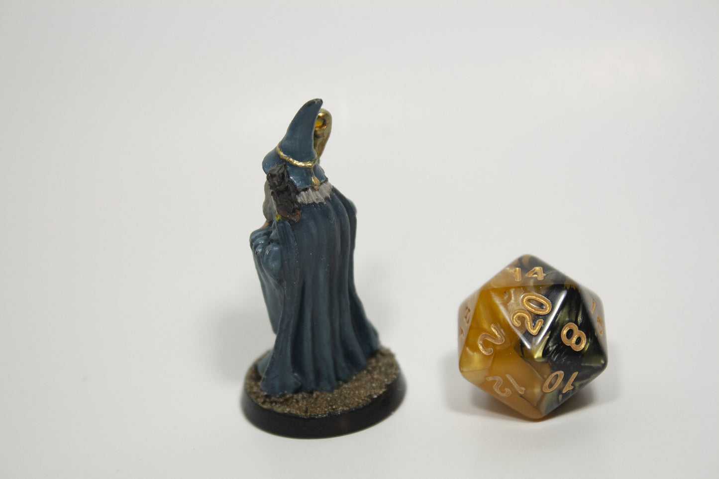 Human Wizard D&D Mini (Blue) / Warlock / Sorcerer / Druid - Paint on Demand - Custom Hand Painted