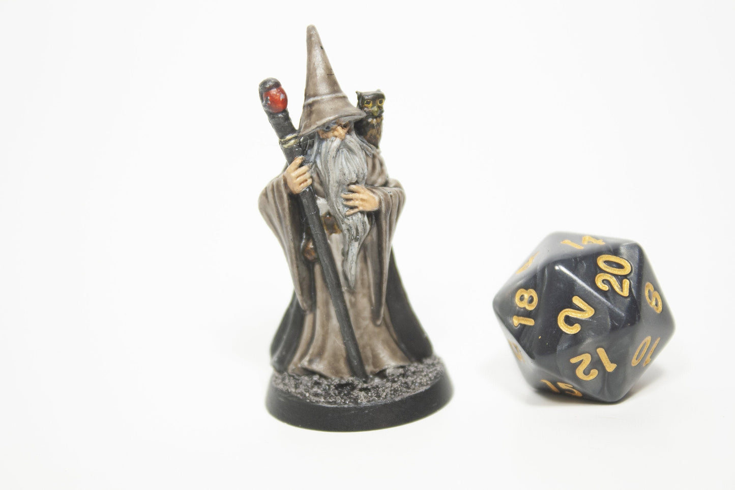 Human Wizard / Warlock / Sorcerer / Druid - Custom Hand Painted D&D Mini