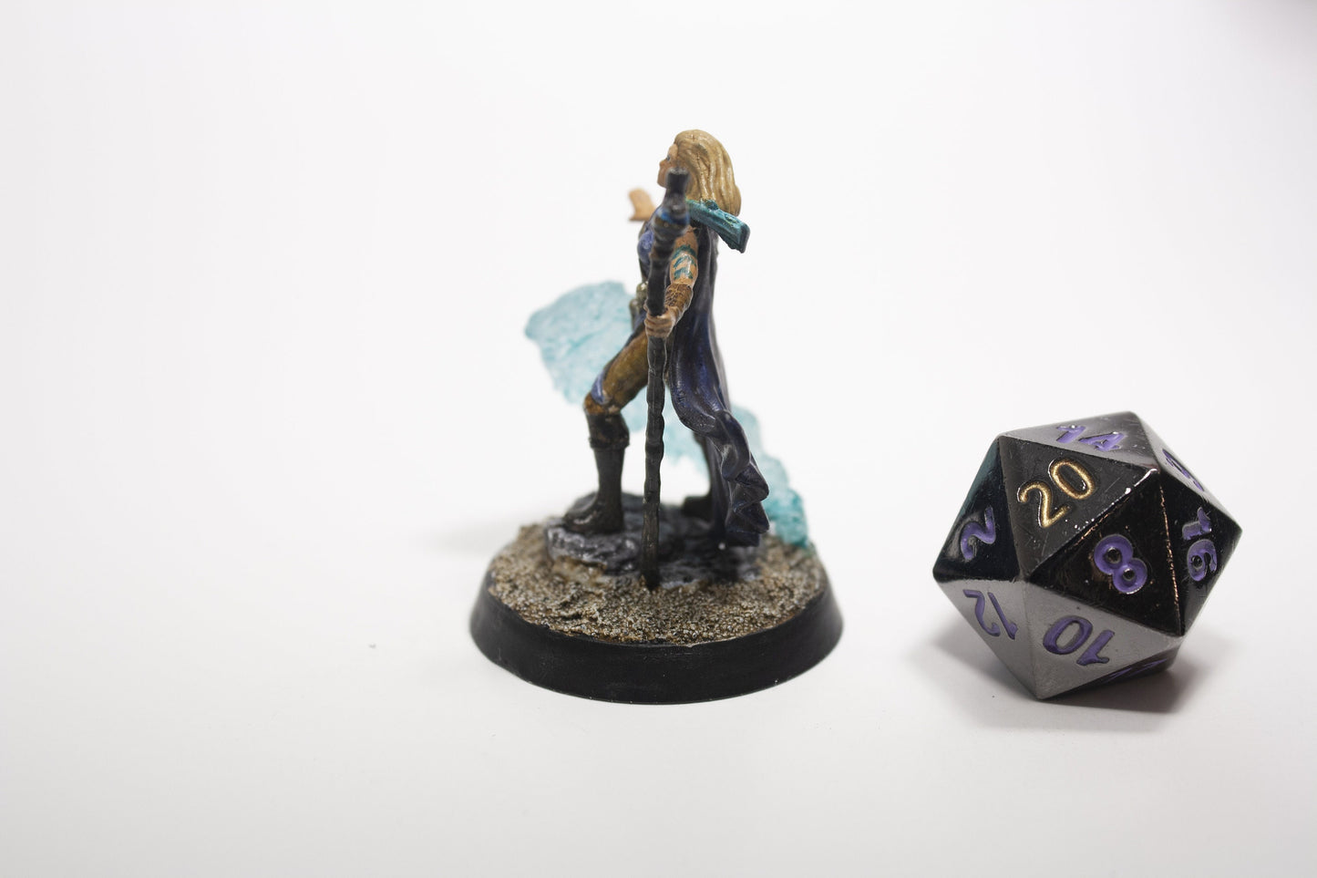 Female Human Wizard Painted D&D Mini / Half-Elf / Druid / Sorcerer / Wizard / Warlock - Paint on Demand