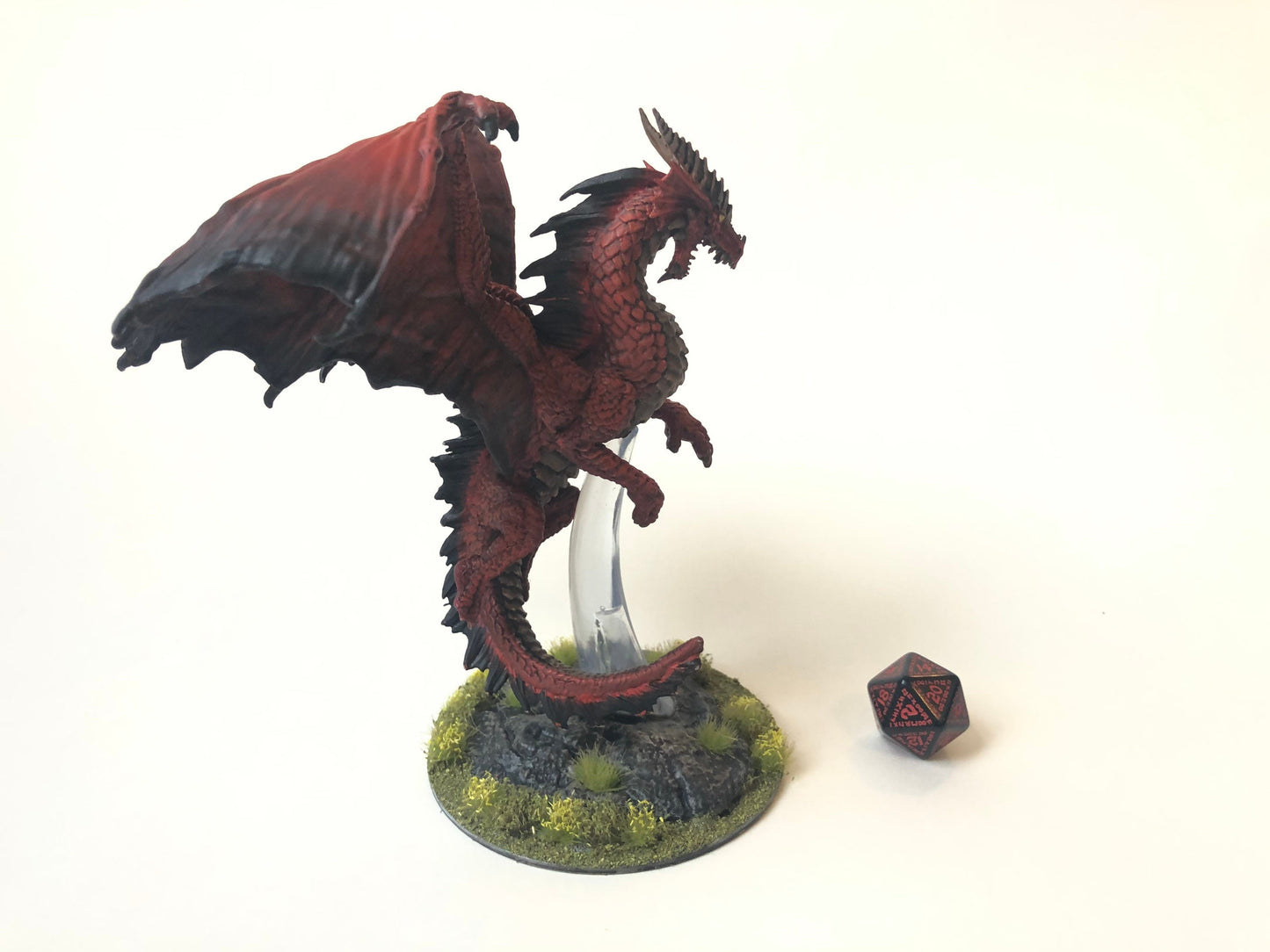 Young Red Dragon Pro Painted D&D Mini