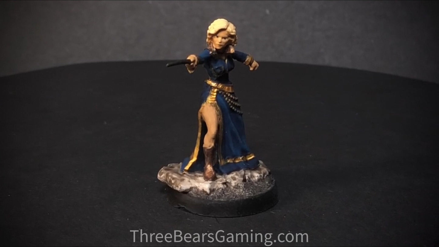 Female Human Wizard D&D Mini / Half-Elf  Druid / Sorcerer / Warlock - Custom Painted - Hand Painted DnD Mini