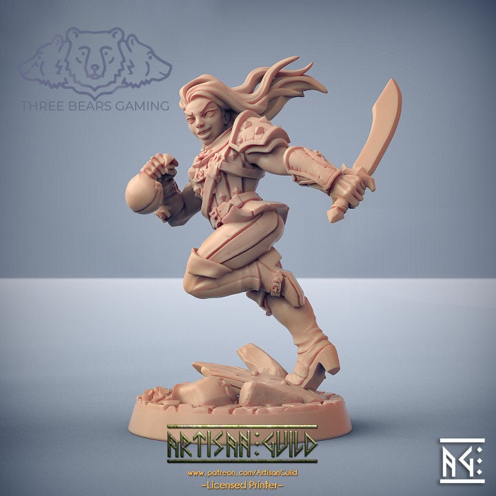 Female Thieves Guild Adept D&D miniature, by Artisan Guild // 3D Print on Demand / DnD / Pathfinder / RPG